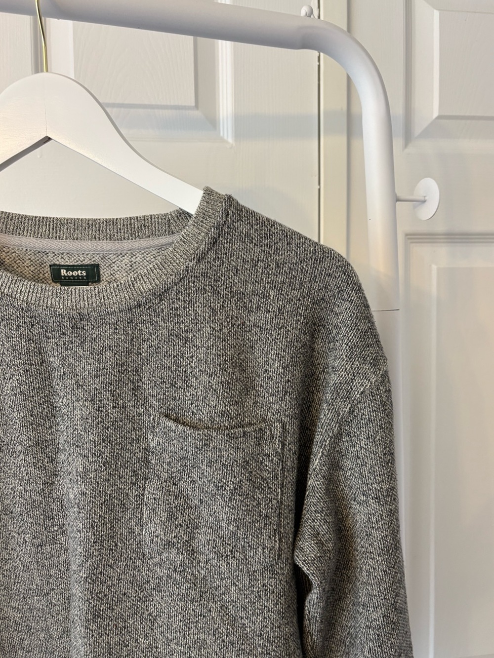 Roots Gray Salt & Pepper Crewneck Sweater with Pocket Size Medium Cotton - Picture 3 of 8